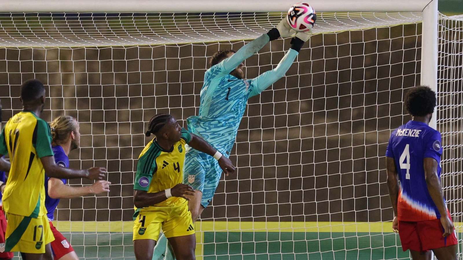 与此同时 与此同时